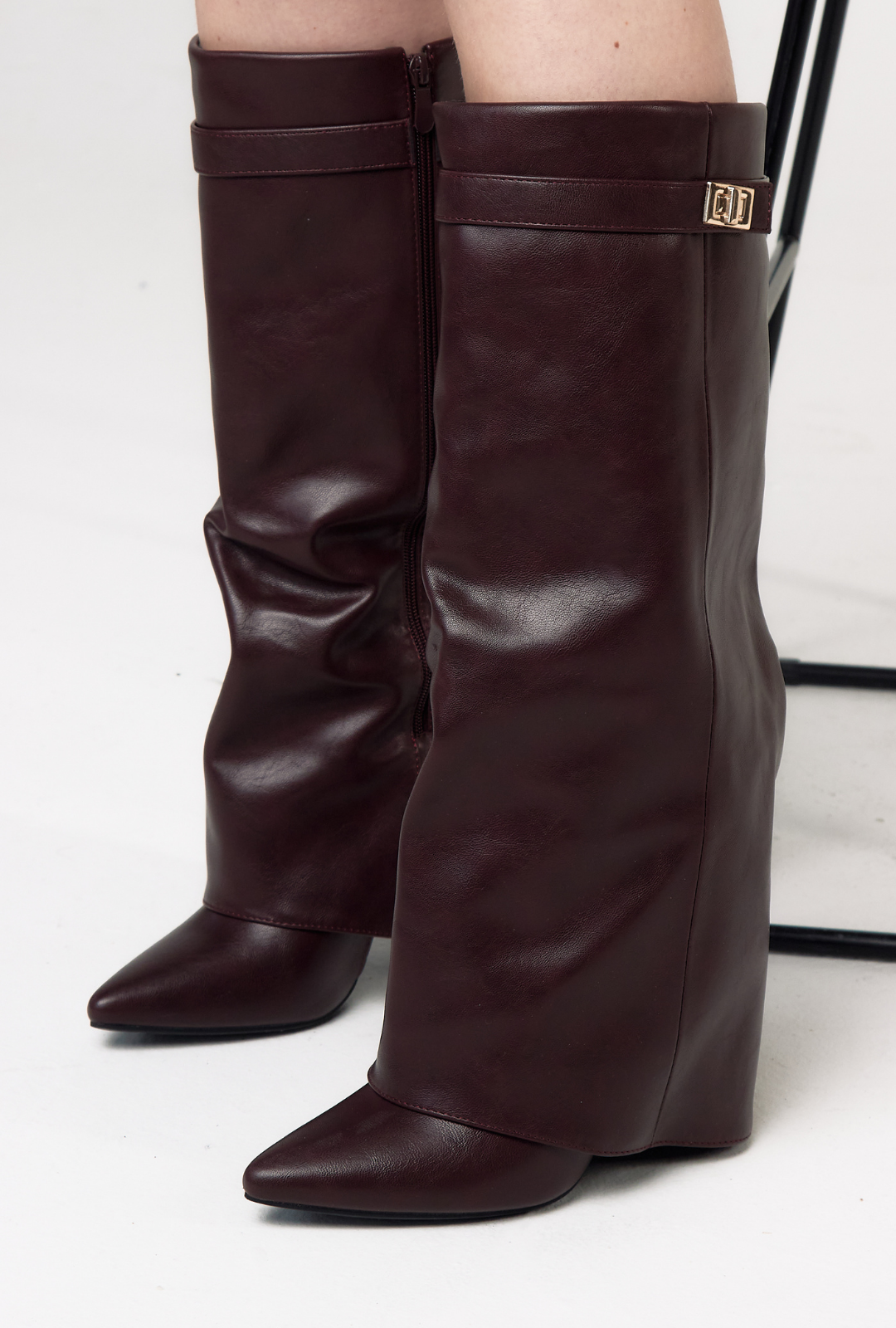 Bottes Hautes Bordeaux à Talon Compensé – Finition Dorée