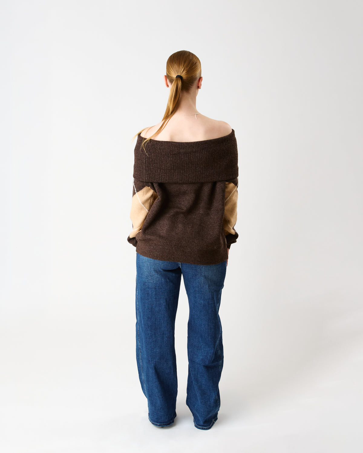 Pull Épaules Nues Amaya – Chocolat