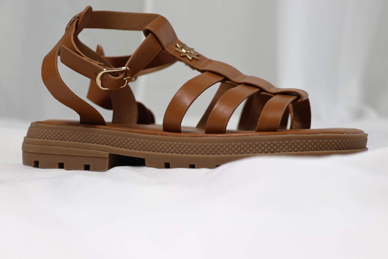 Sandales “Camel Riviera” – Élégance & Confort Estival