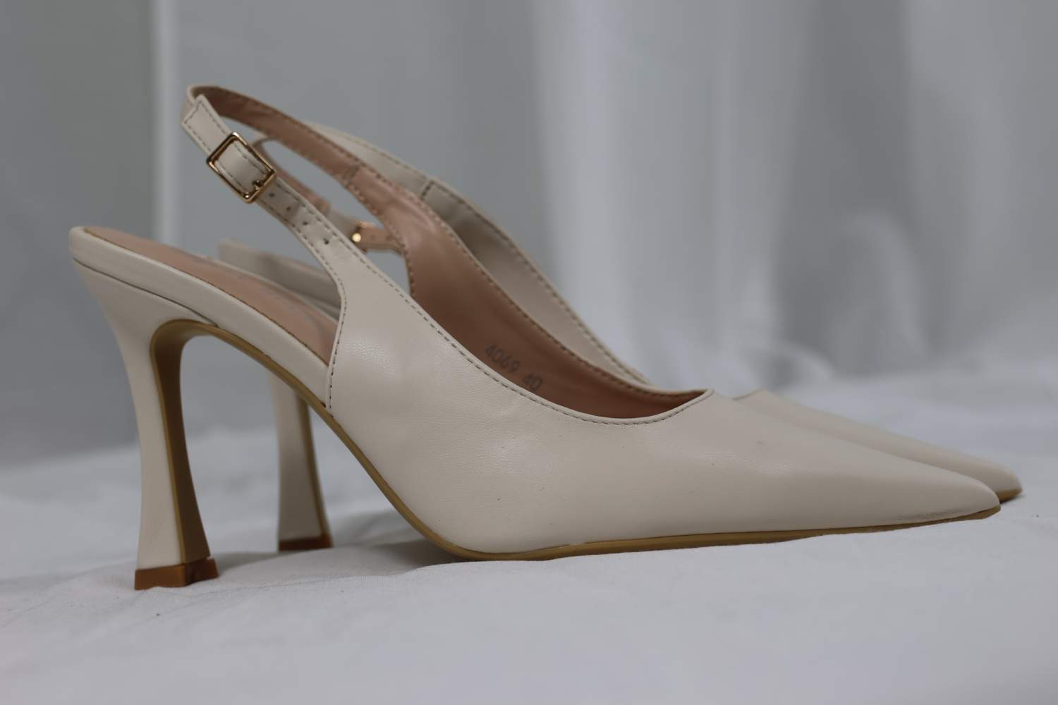 Chaussures "Élan Beige" – Talons élégants