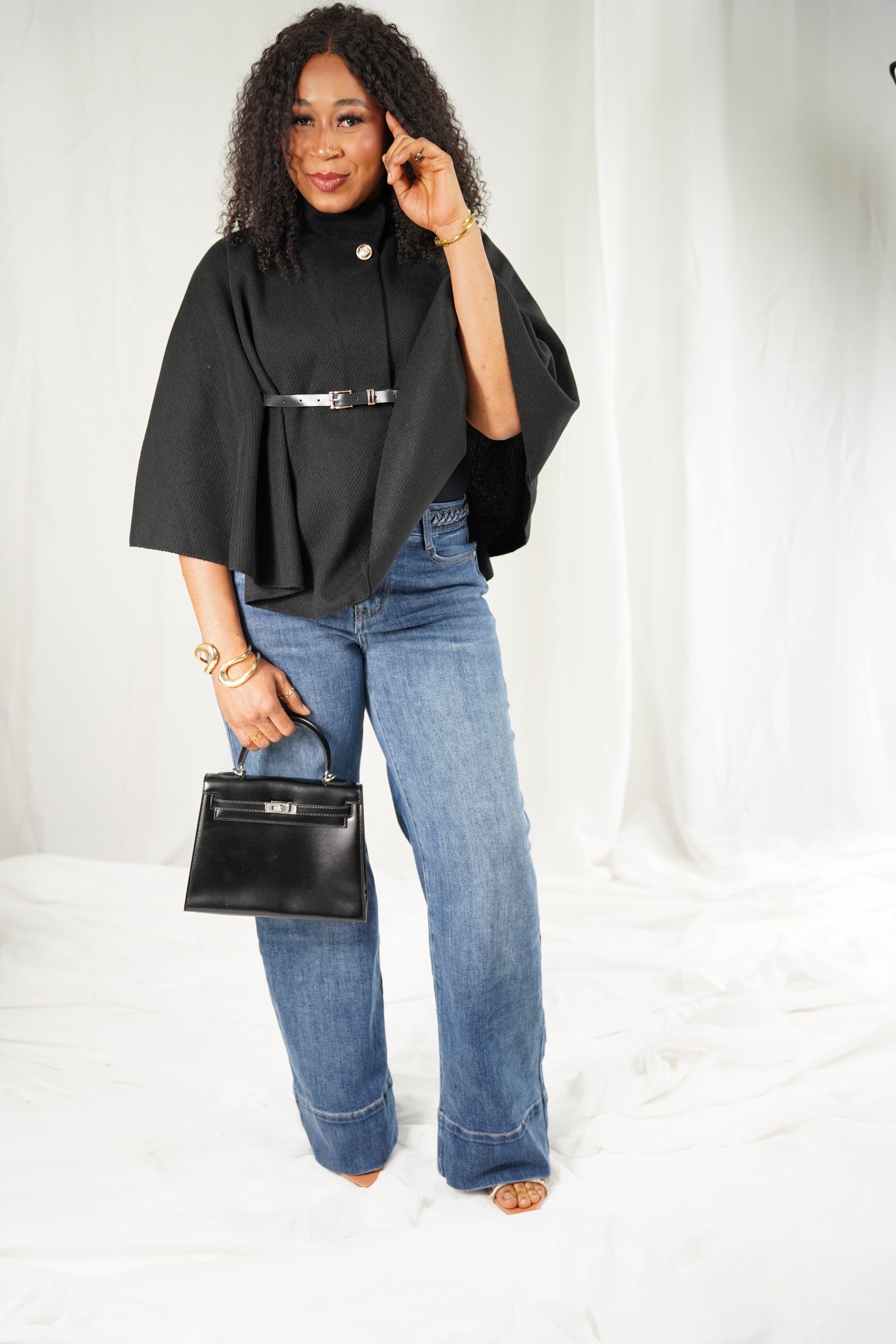 Cape Poncho Élégante avec Ceinture – Noir