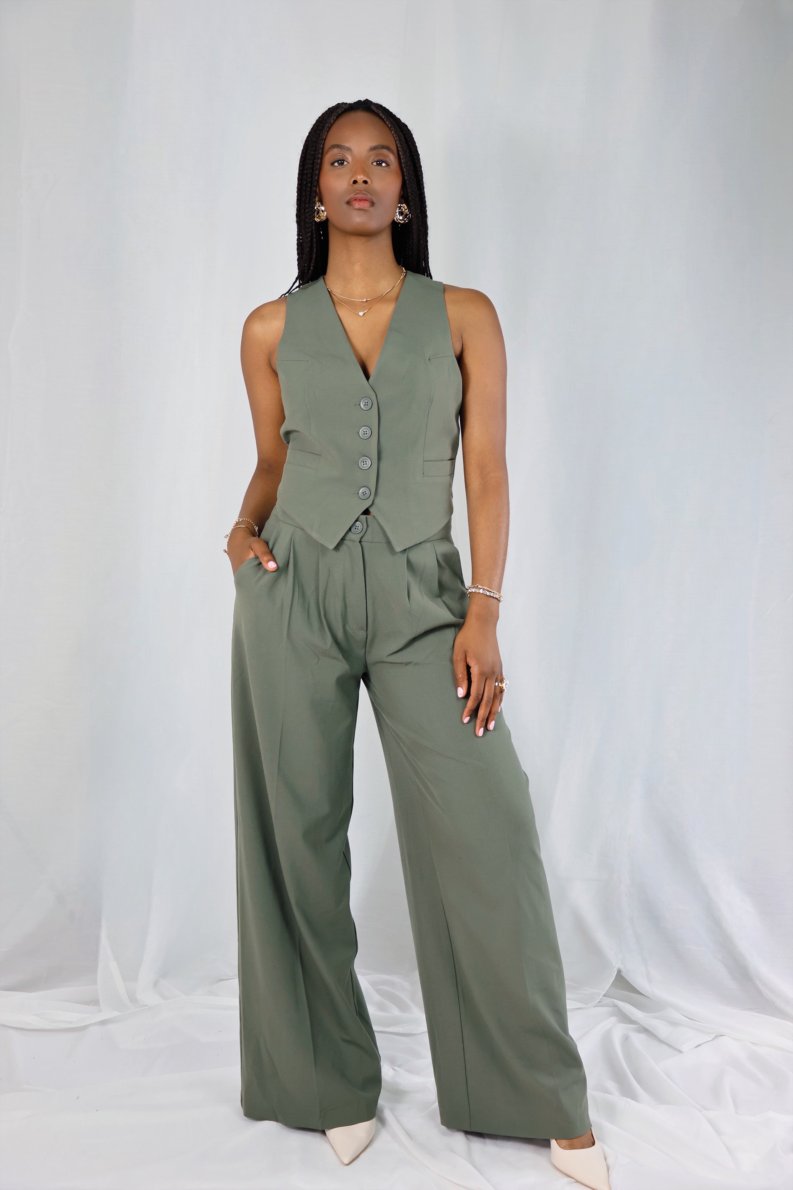 Ensemble "Croisé Kaki" – Pantalon & Haut dos croisé