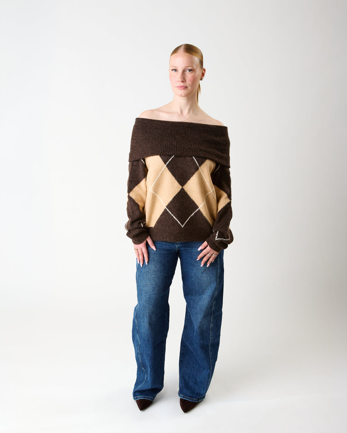 Pull Épaules Nues Amaya – Chocolat